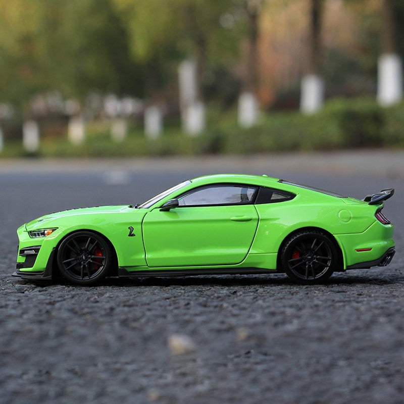 Shelby GT500  1:24