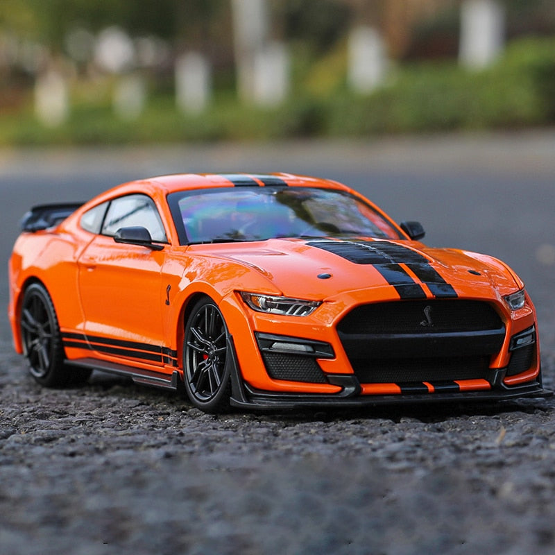 Shelby GT500  1:24