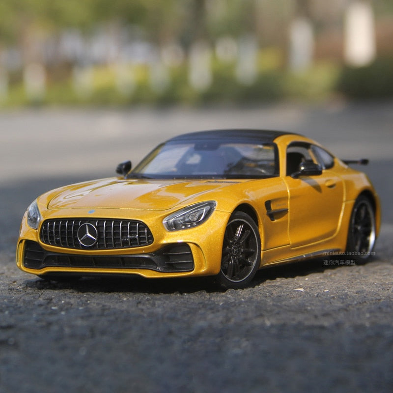 Mercedes Benz GTR  1:24