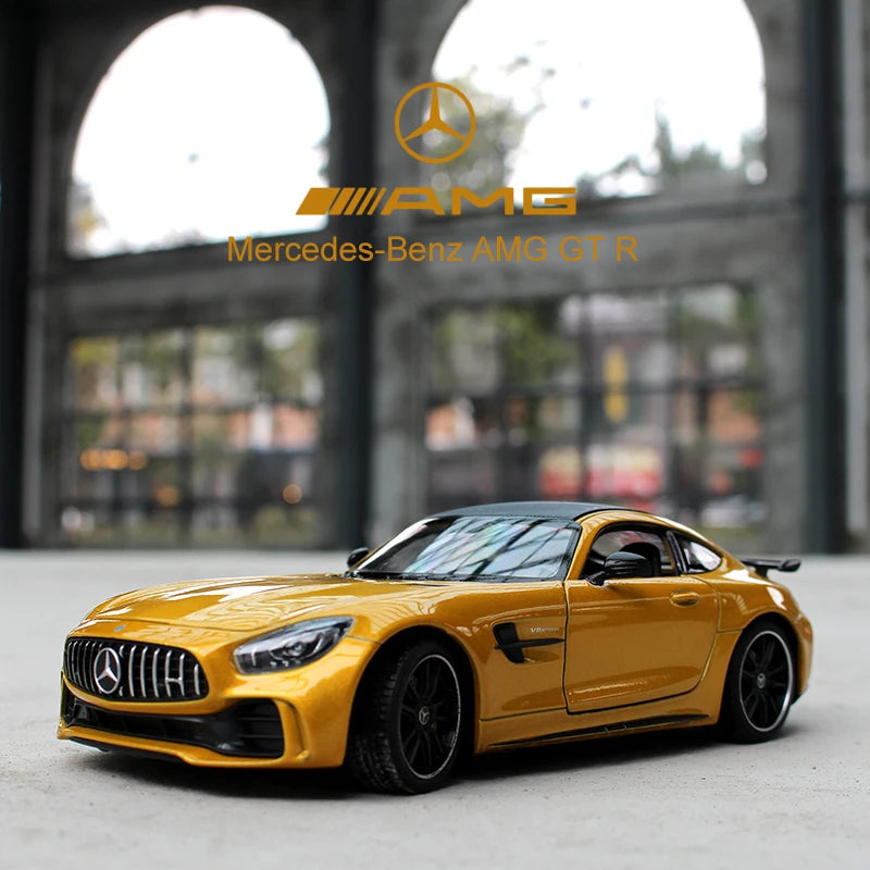 Mercedes Benz GTR  1:24